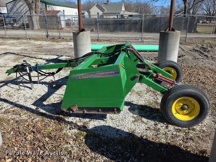 image for item DZ3860 John Deere 2438 box blade