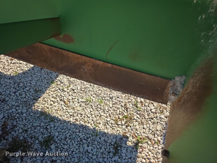 image for item DZ3860 John Deere 2438 box blade