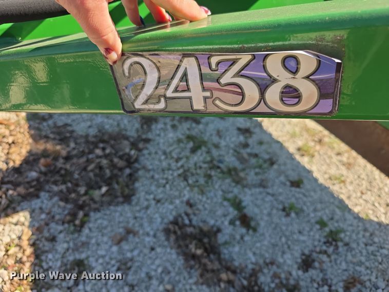 image for item DZ3860 John Deere 2438 box blade