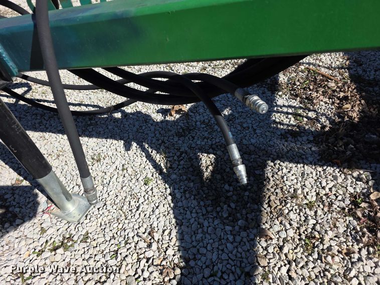 image for item DZ3860 John Deere 2438 box blade