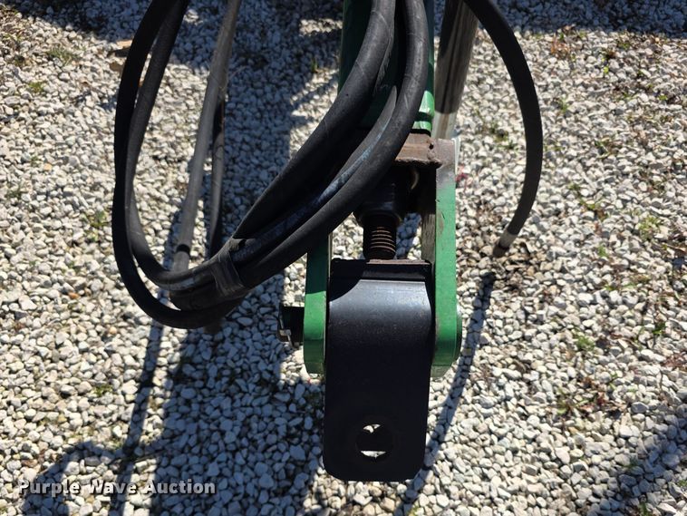 image for item DZ3860 John Deere 2438 box blade