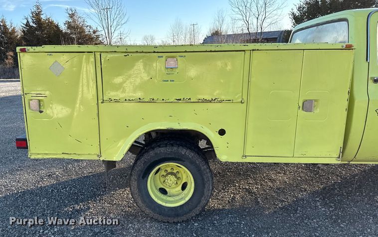 image for item DZ4290 1981 Chevrolet K30 utility / service truck