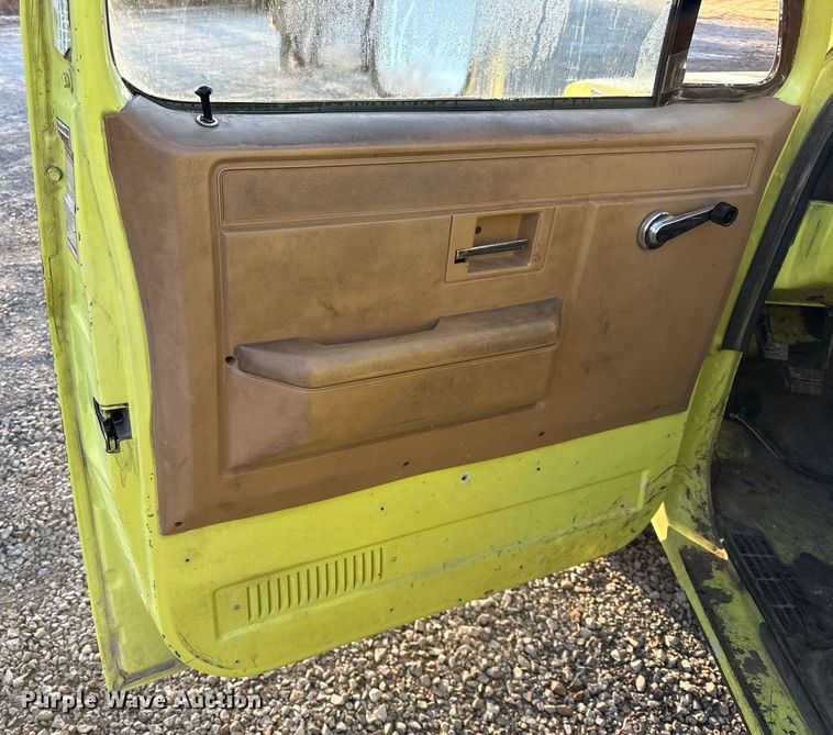 image for item DZ4290 1981 Chevrolet K30 utility / service truck