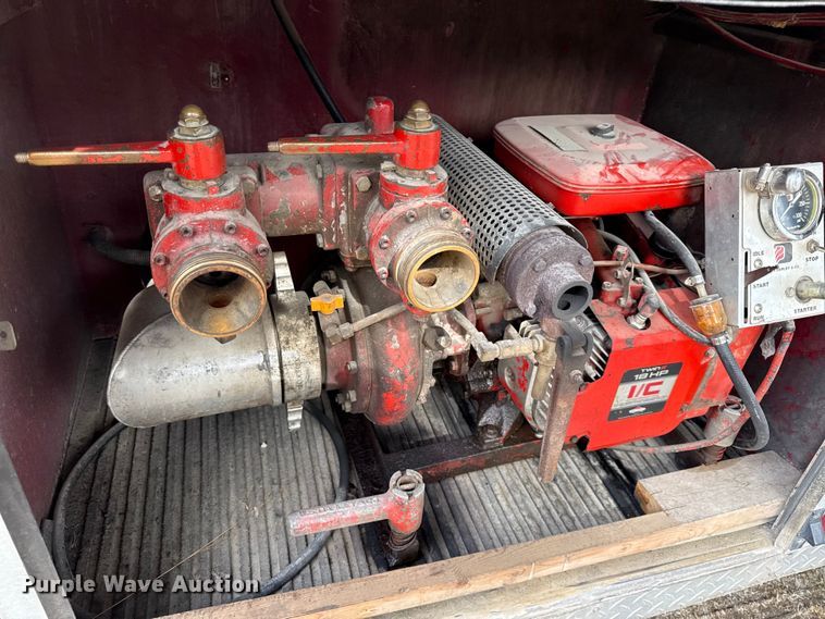 image for item DZ4299 1987 White quint fire truck