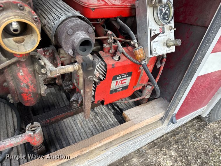 image for item DZ4299 1987 White quint fire truck