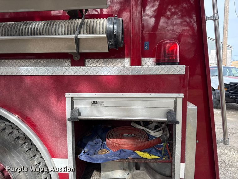 image for item DZ4299 1987 White quint fire truck