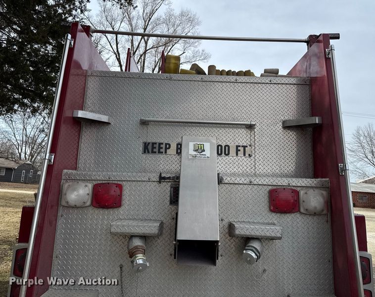 image for item DZ4299 1987 White quint fire truck