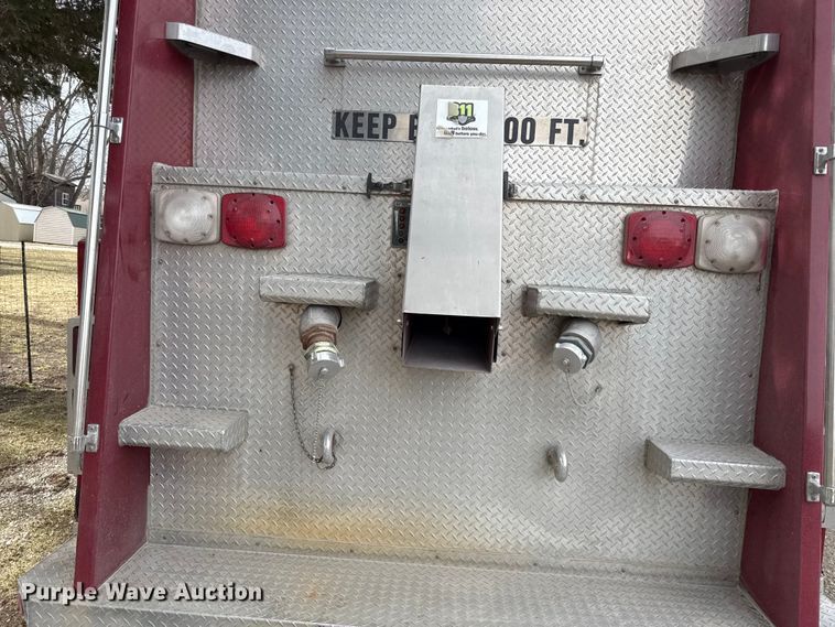 image for item DZ4299 1987 White quint fire truck