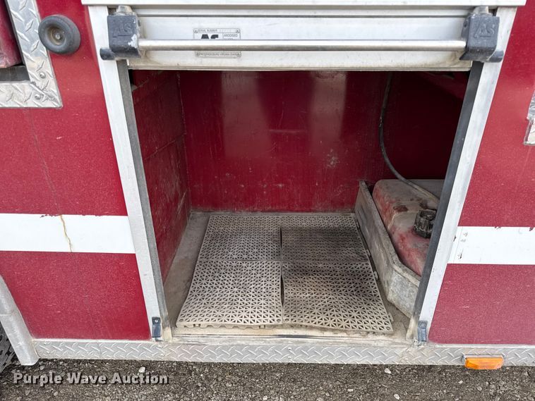 image for item DZ4299 1987 White quint fire truck