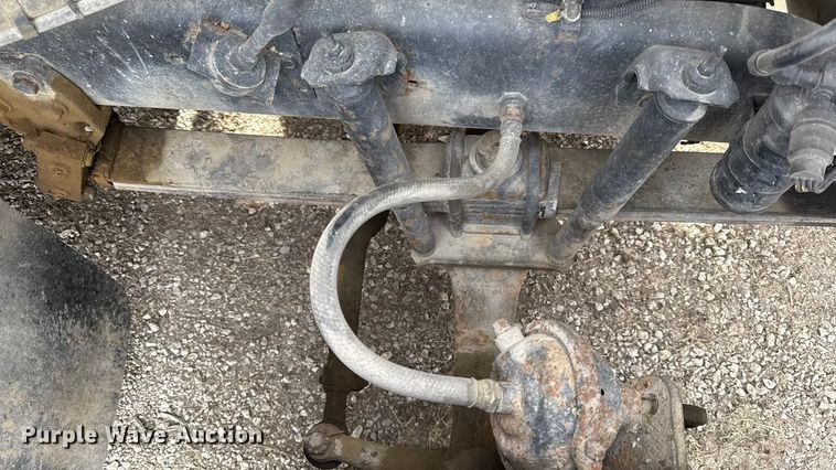 image for item DZ4299 1987 White quint fire truck