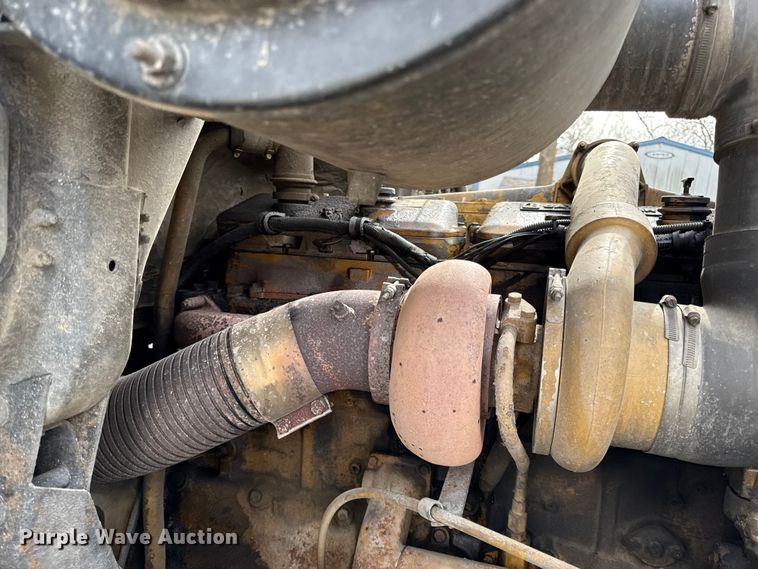 image for item DZ4299 1987 White quint fire truck