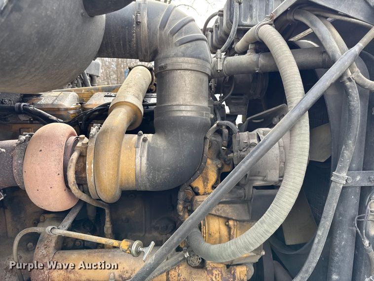 image for item DZ4299 1987 White quint fire truck