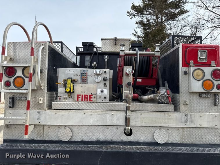 image for item DZ4300 1999 Ford F800 quint fire truck