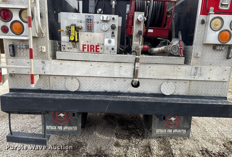 image for item DZ4300 1999 Ford F800 quint fire truck