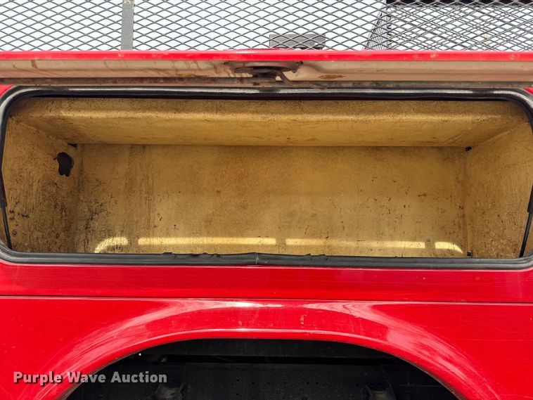 image for item DZ4300 1999 Ford F800 quint fire truck