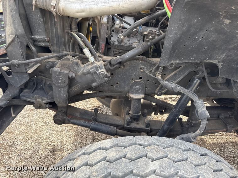 image for item DZ4300 1999 Ford F800 quint fire truck