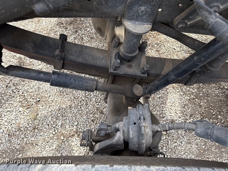 image for item DZ4300 1999 Ford F800 quint fire truck