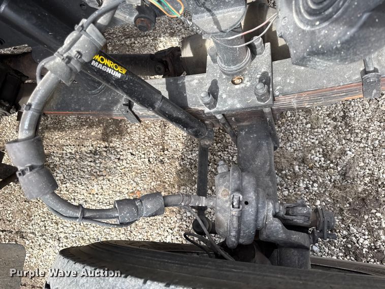 image for item DZ4300 1999 Ford F800 quint fire truck