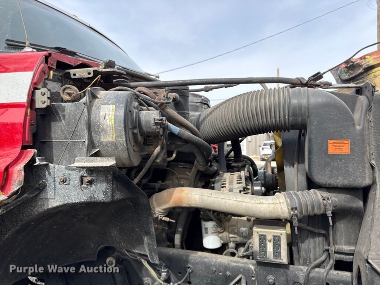 image for item DZ4300 1999 Ford F800 quint fire truck