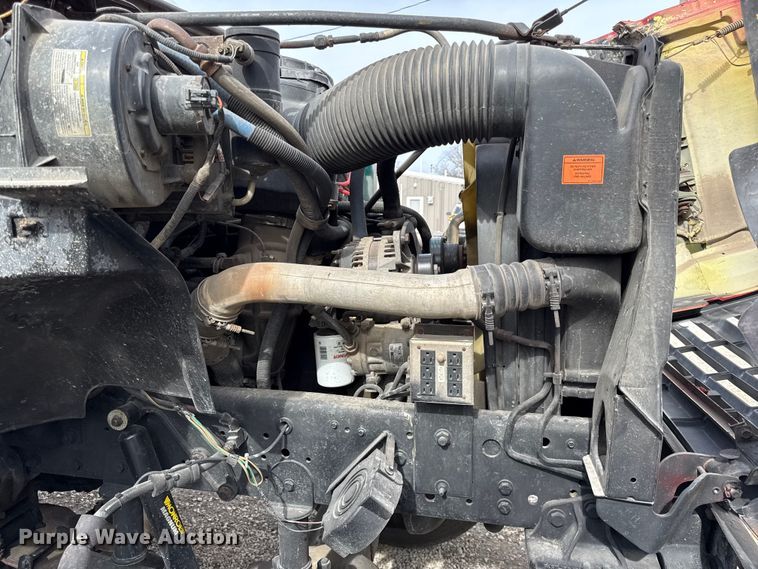 image for item DZ4300 1999 Ford F800 quint fire truck