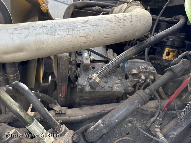 image for item DZ4300 1999 Ford F800 quint fire truck