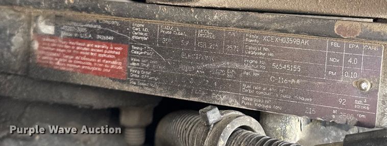 image for item DZ4300 1999 Ford F800 quint fire truck