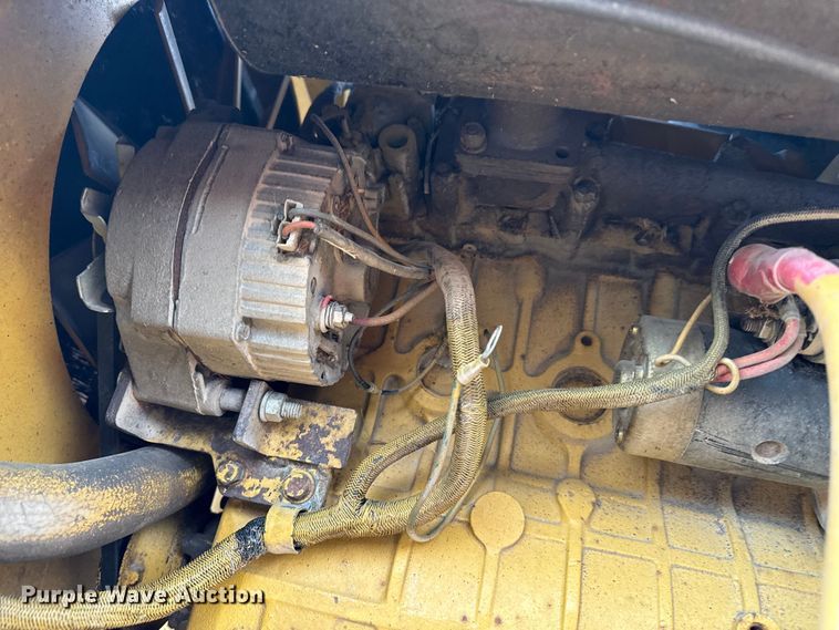 image for item DZ5014 Vermeer BC935 wood chipper