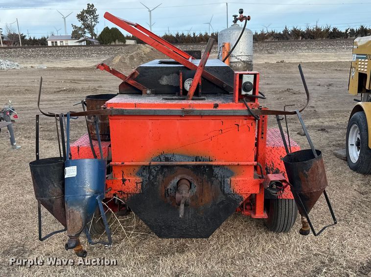 image for item DZ5015 Pothole patcher