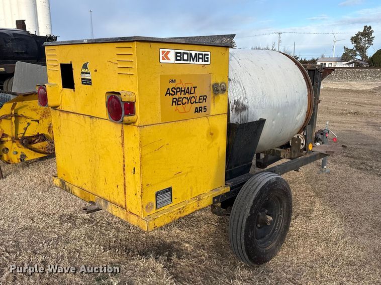 image for item DZ5016 Koehring AR5-1 asphalt recycler