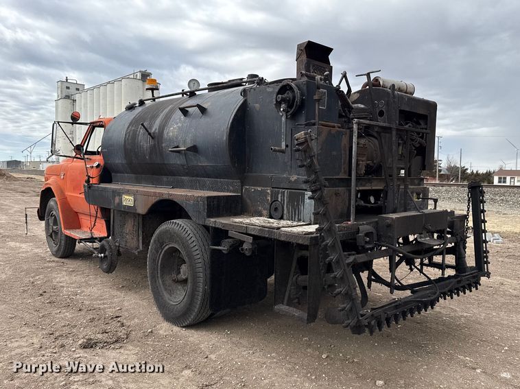 image for item DZ5018 1968 Chevrolet 60 oil distributor truck