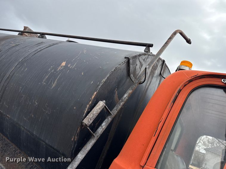 image for item DZ5018 1968 Chevrolet 60 oil distributor truck