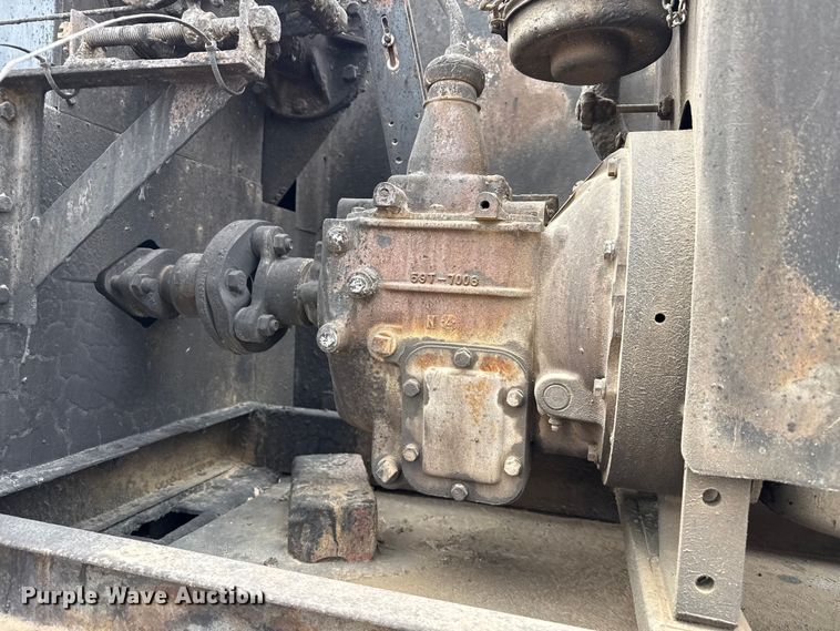 image for item DZ5018 1968 Chevrolet 60 oil distributor truck