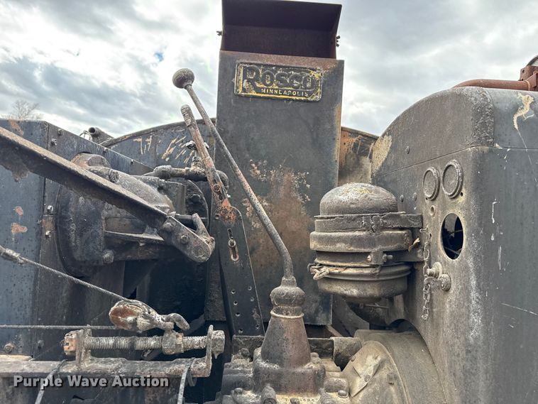 image for item DZ5018 1968 Chevrolet 60 oil distributor truck