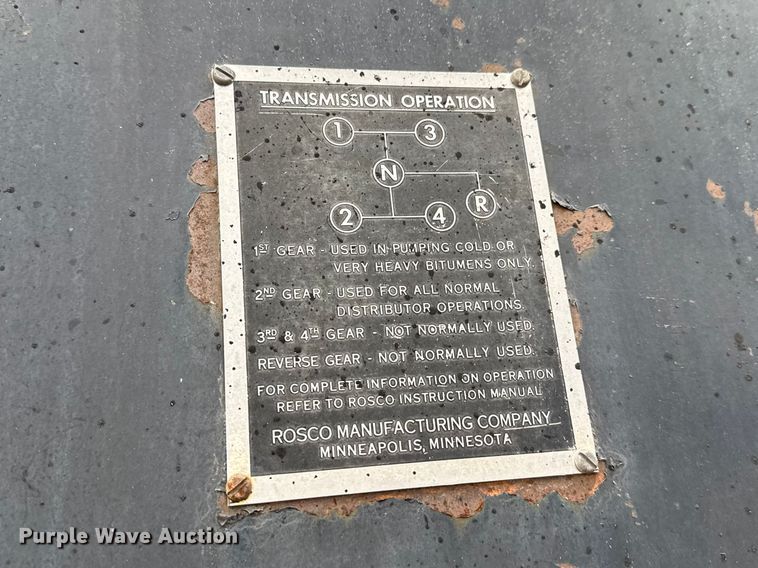 image for item DZ5018 1968 Chevrolet 60 oil distributor truck