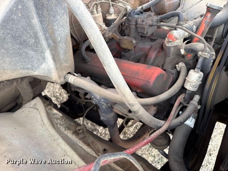 image for item DZ5018 1968 Chevrolet 60 oil distributor truck