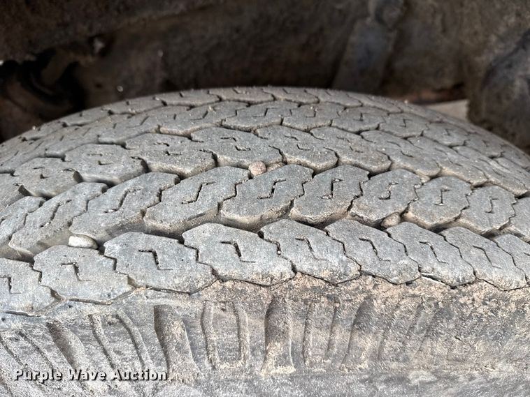 image for item DZ5018 1968 Chevrolet 60 oil distributor truck