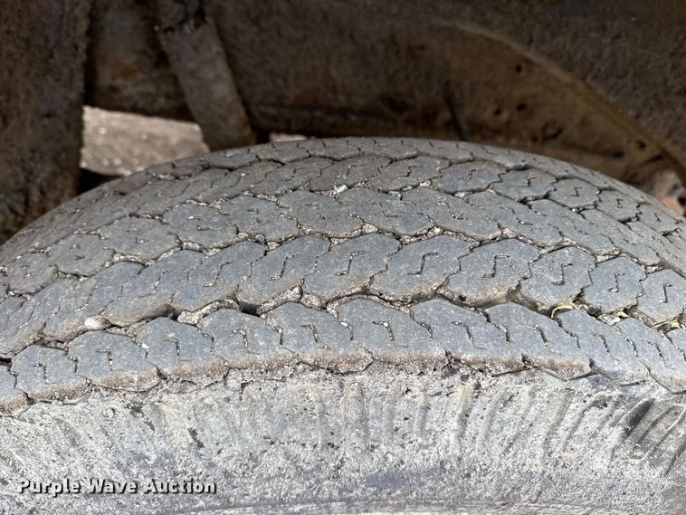 image for item DZ5018 1968 Chevrolet 60 oil distributor truck