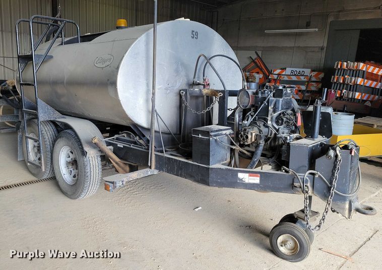 image for item EA2845 2005 Etnyre M4987 pothole patcher