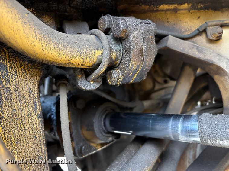 image for item EA7908 1973 Caterpillar 950 wheel loader