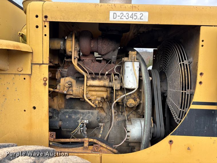 image for item EA7908 1973 Caterpillar 950 wheel loader