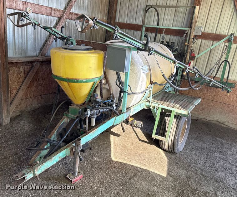 image for item EC4562 Pull type sprayer