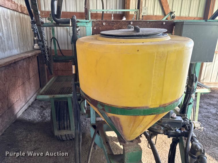 image for item EC4562 Pull type sprayer