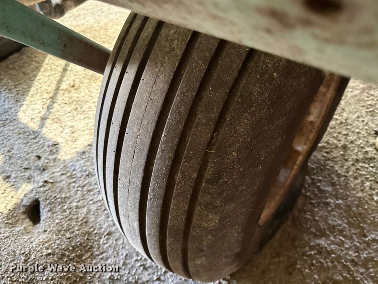 image for item EC4562 Pull type sprayer