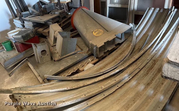 image for item EC4563 Grain bin