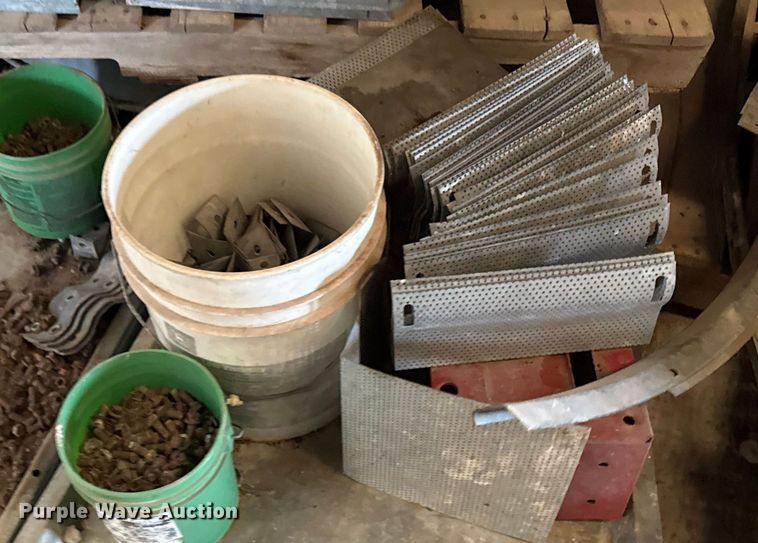 image for item EC4563 Grain bin