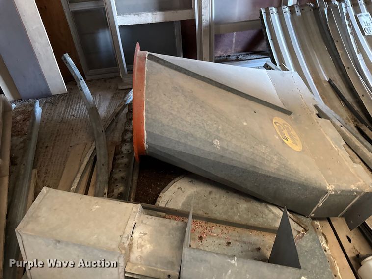 image for item EC4563 Grain bin