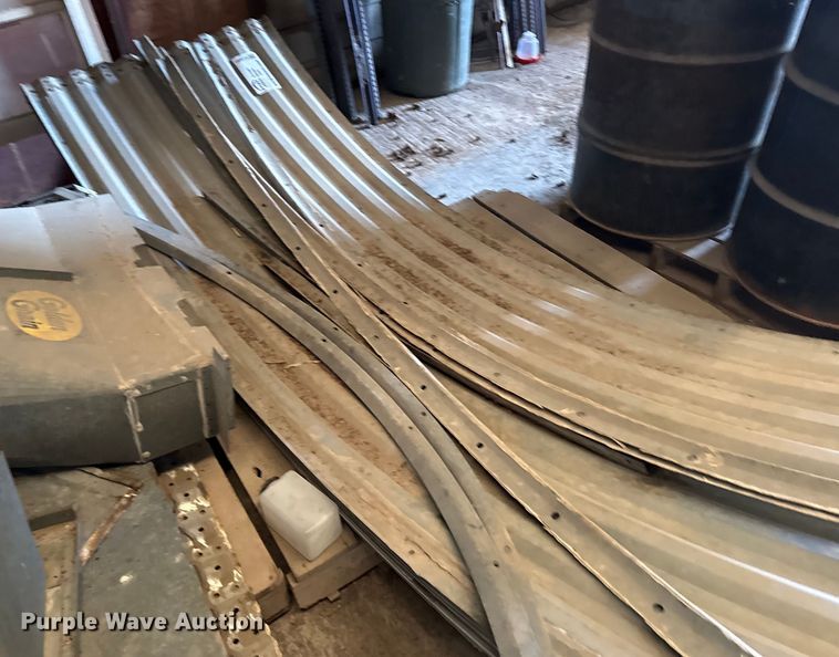 image for item EC4563 Grain bin