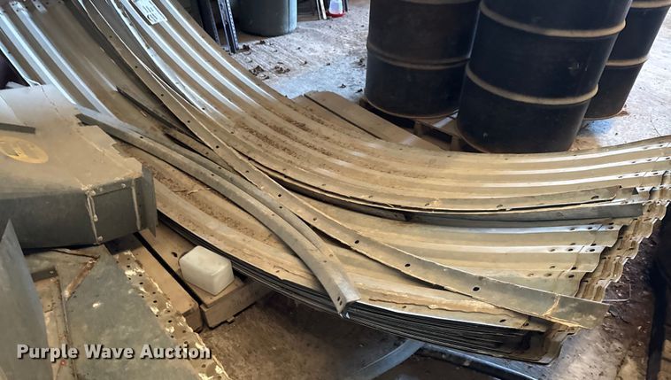 image for item EC4563 Grain bin