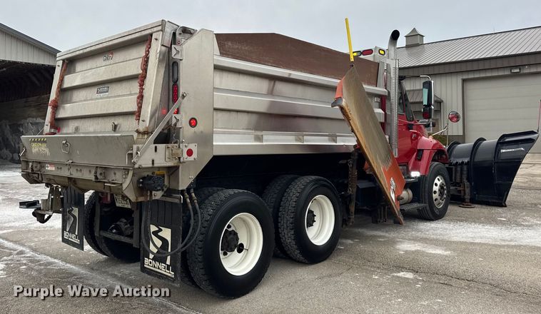 image for item EF2410 2005 International 7400 dump truck