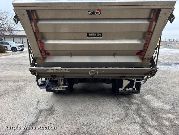 image for item EF2410 2005 International 7400 dump truck